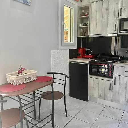 Nina's & Mara's Lygia (Lefkada)